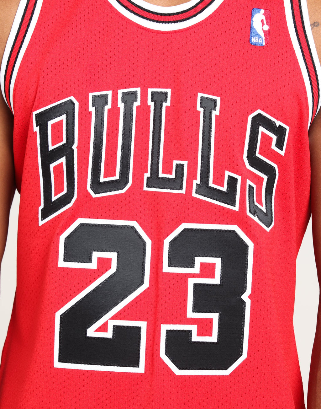Mitchell & Ness Chicago Bulls Michael Jordan #23 Authentic NBA Jersey Red