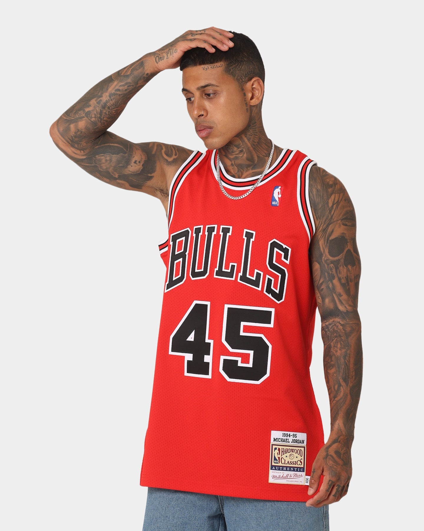 Mitchell & Ness Chicago Bulls Michael Jordan #45 Road '94-'95 Authentic Jersey Red