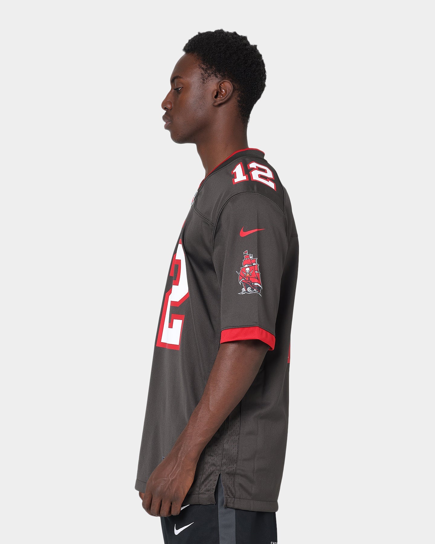 Nike Men's Tom Brady # 12 Tampa Bay Buccaneers NFL Game Jersey Deep Pewter