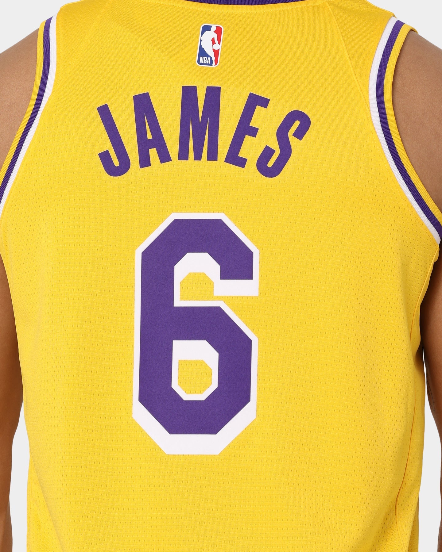 Nike LeBron James Los Angeles Lakers #6 Icon Edition 2022/23 Nike Dri-FIT NBA Swingman Jersey Amarillo