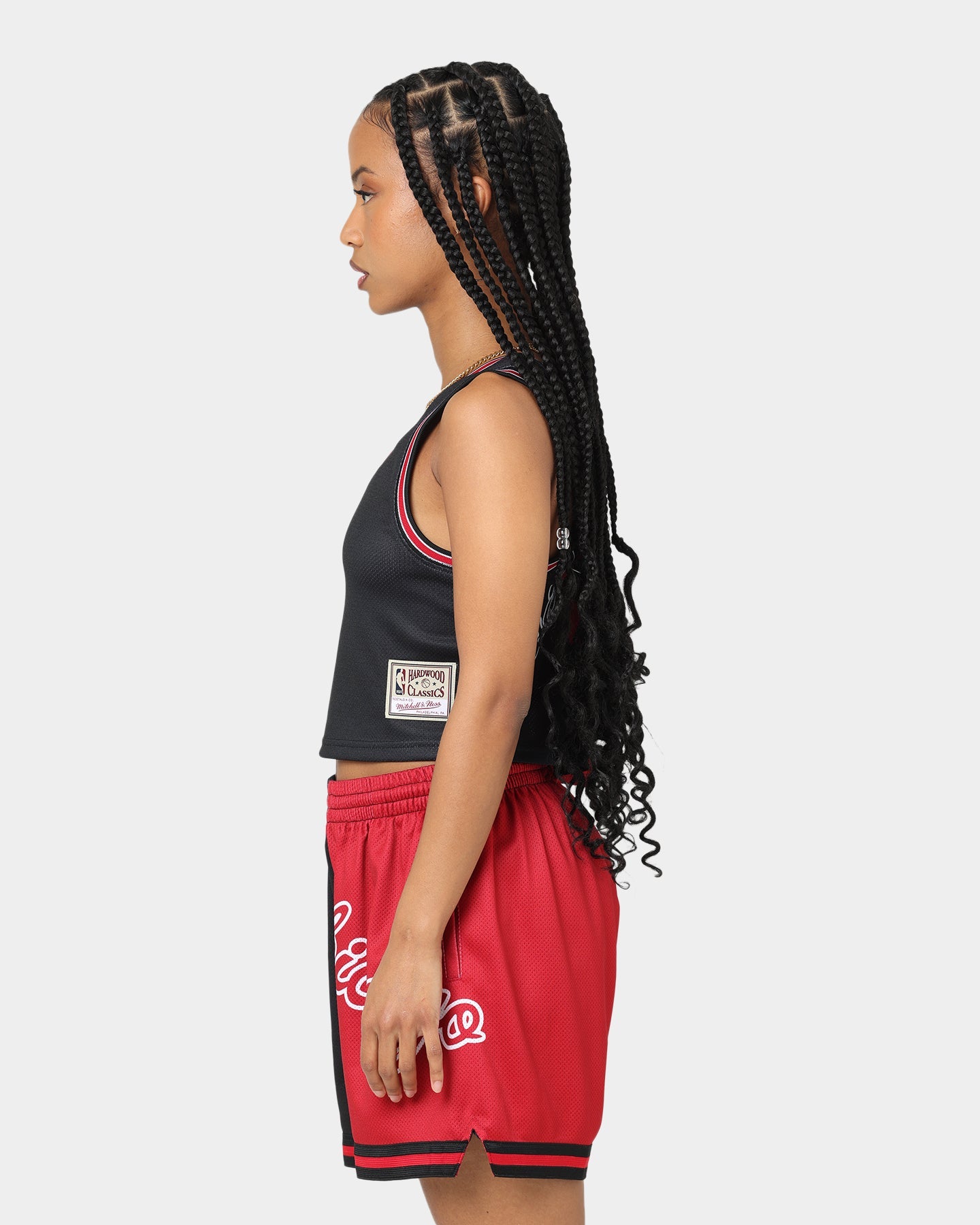 Mitchell & Ness Women's Chicago Bulls Big Face 5.0 Crop Tank Top Red