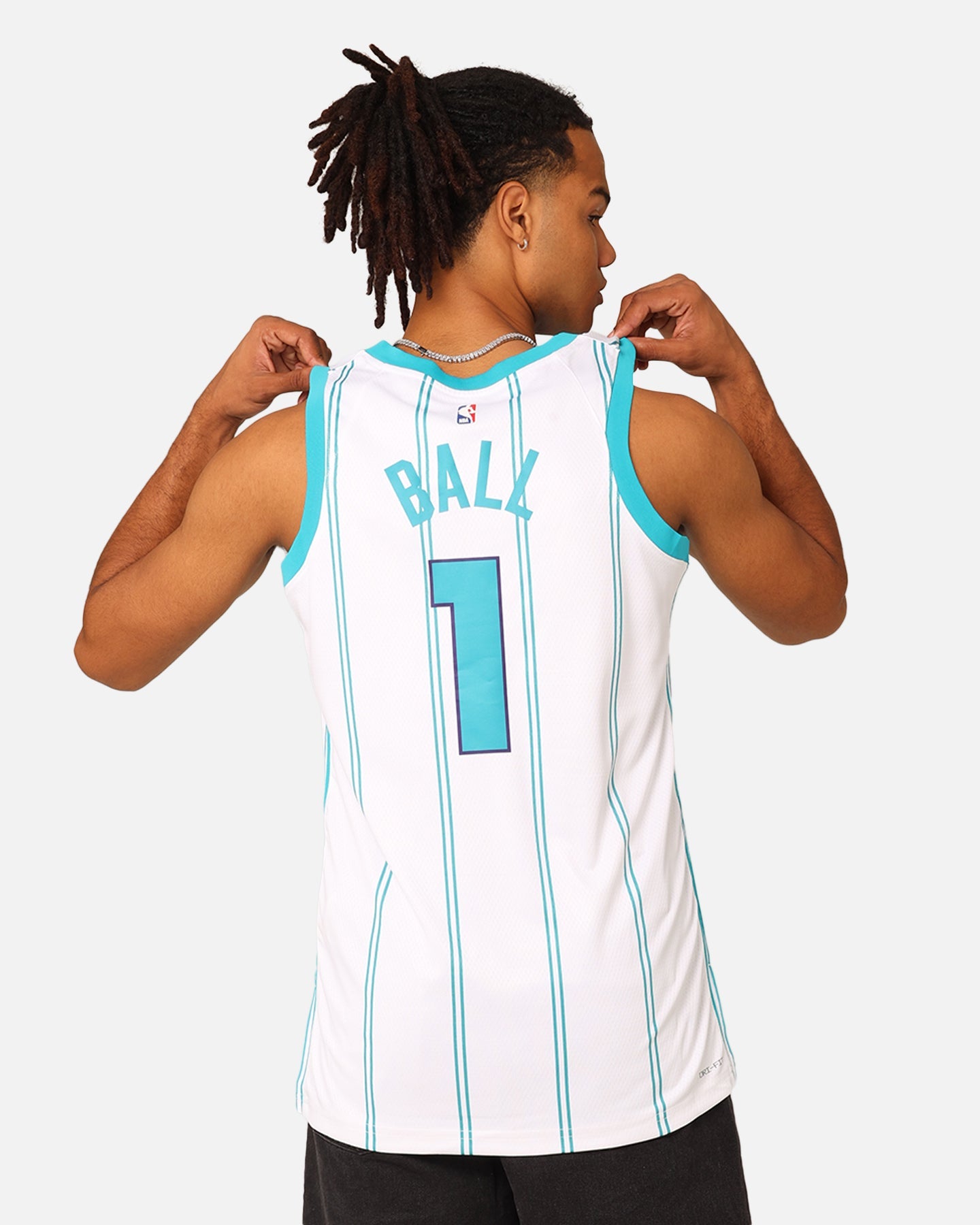 Nike Charlotte Hornets Lamelo Ball Association Edition 2022/23 Dri-FIT Swingman Jersey White