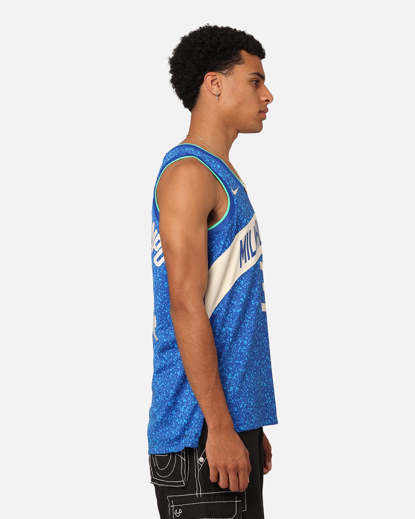 Nike Milwaukee Bucks Giannis Antetokounmpo Dri-FIT Swingman Jersey Photo Blue