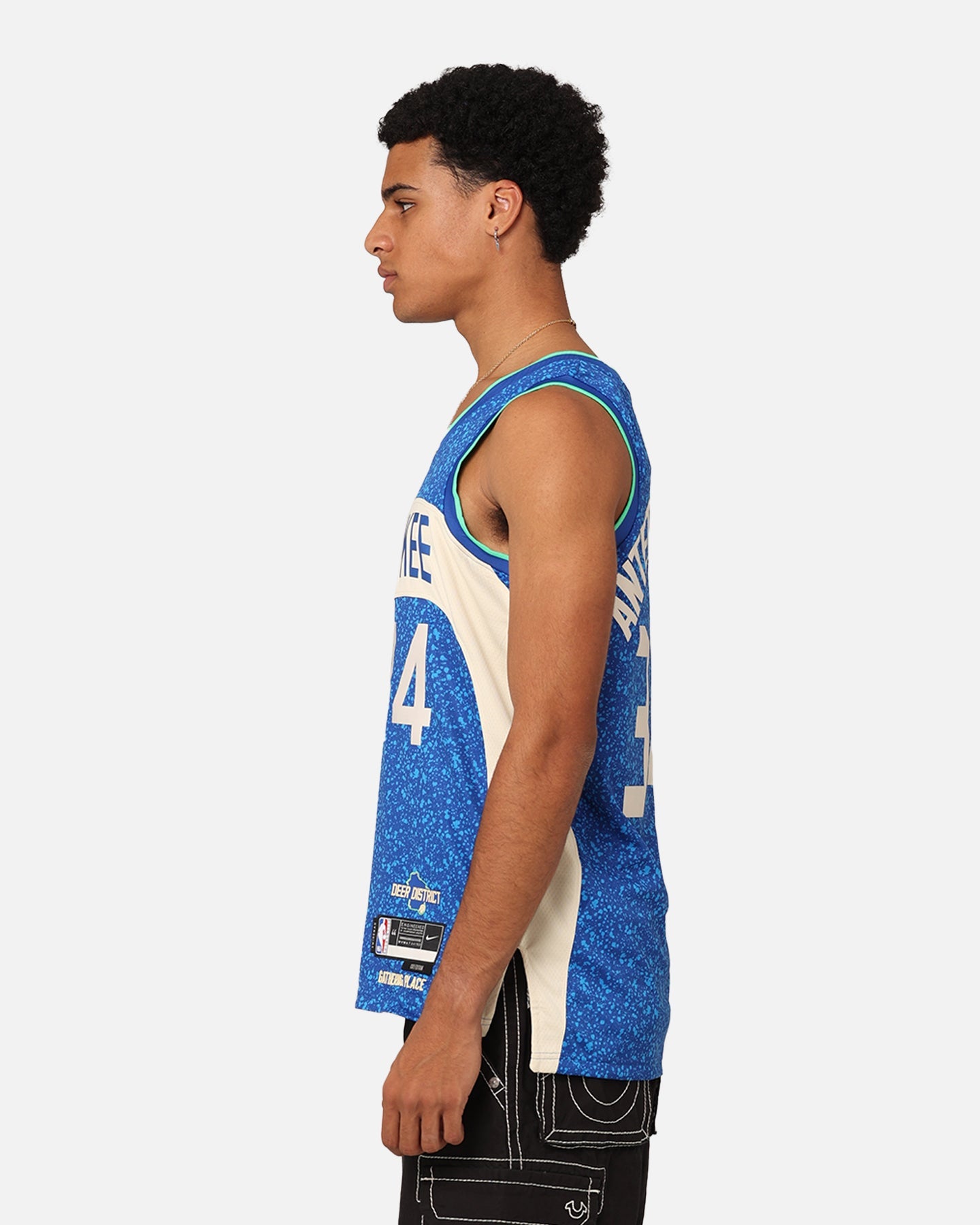 Nike Milwaukee Bucks Giannis Antetokounmpo Dri-FIT Swingman Jersey Photo Blue