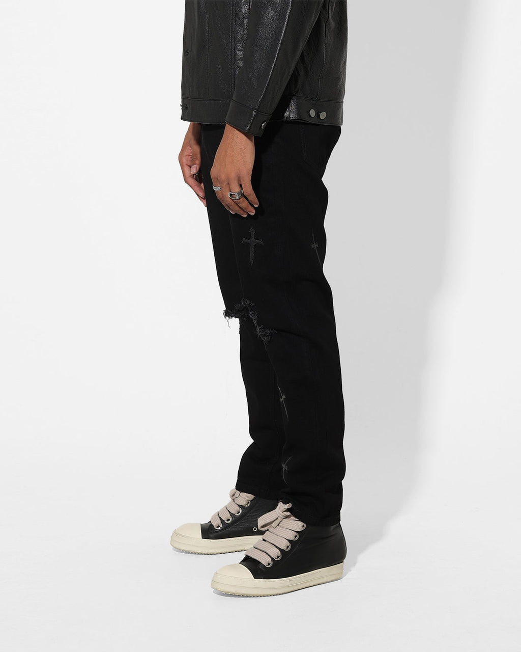 Saint Morta Daggers Relaxed JeansBlack