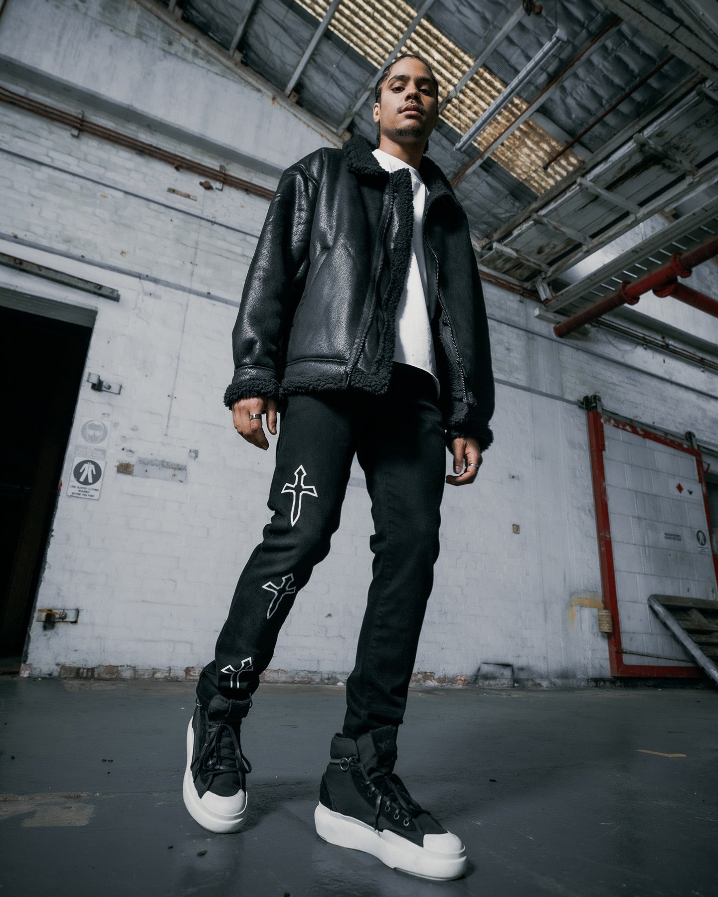 Saint Morta Daggers Skinny Jeans Black