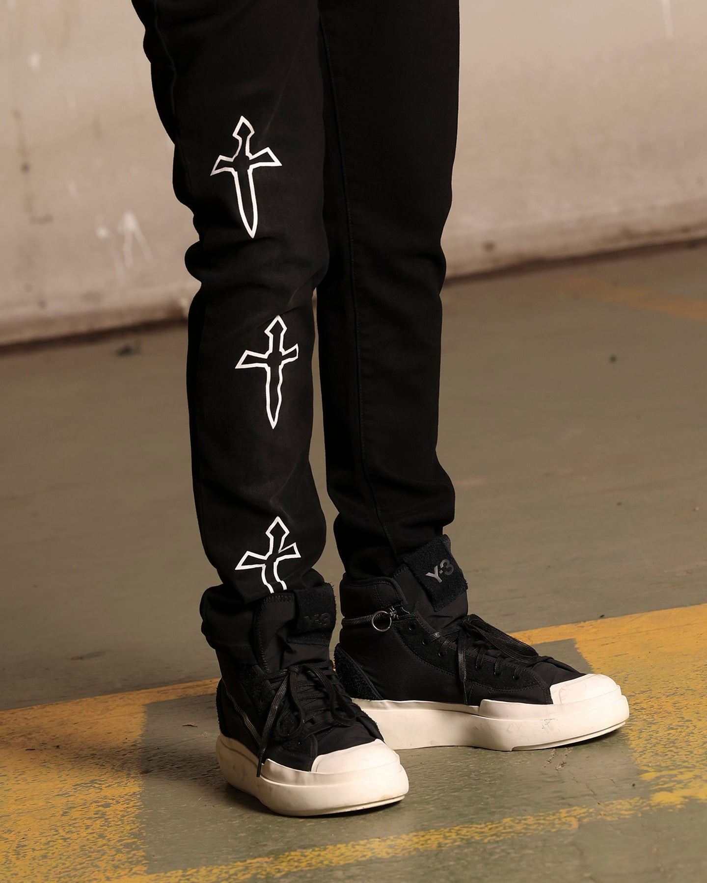 Saint Morta Daggers Skinny Jeans Black