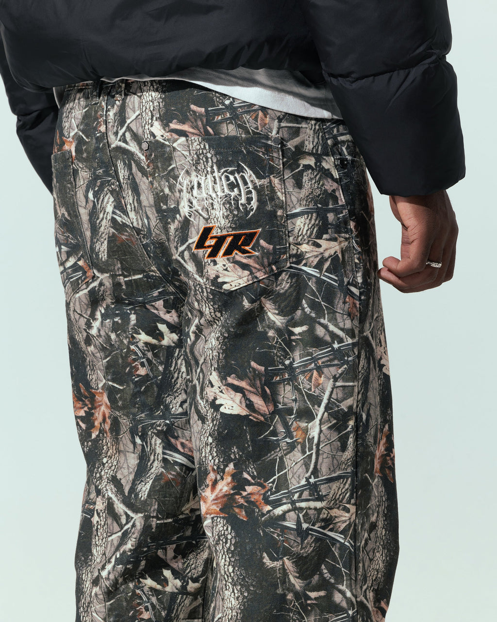 Loiter Hunter Camo Pants Camo