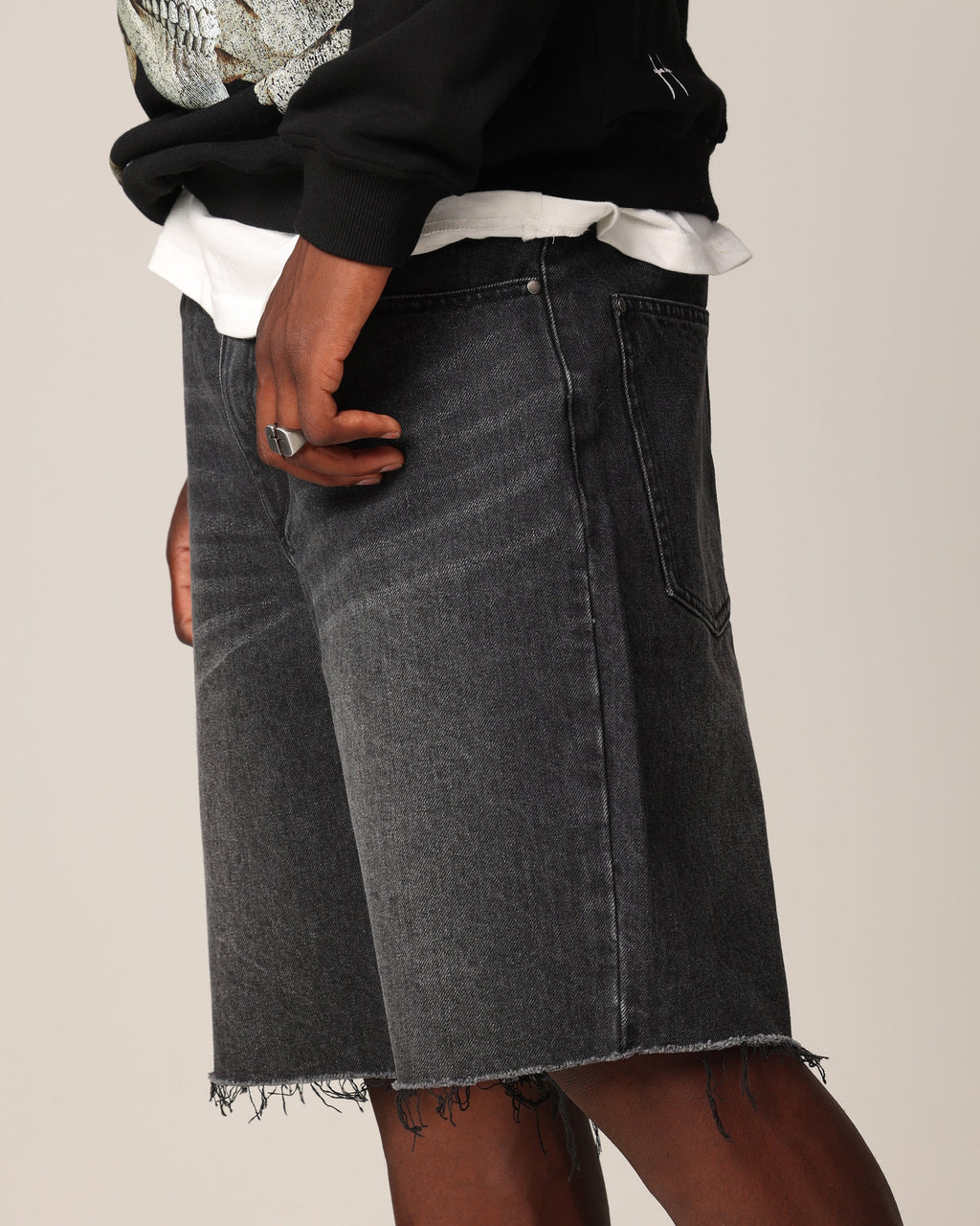 Saint Morta Baggy Denim Shorts Black Shadow