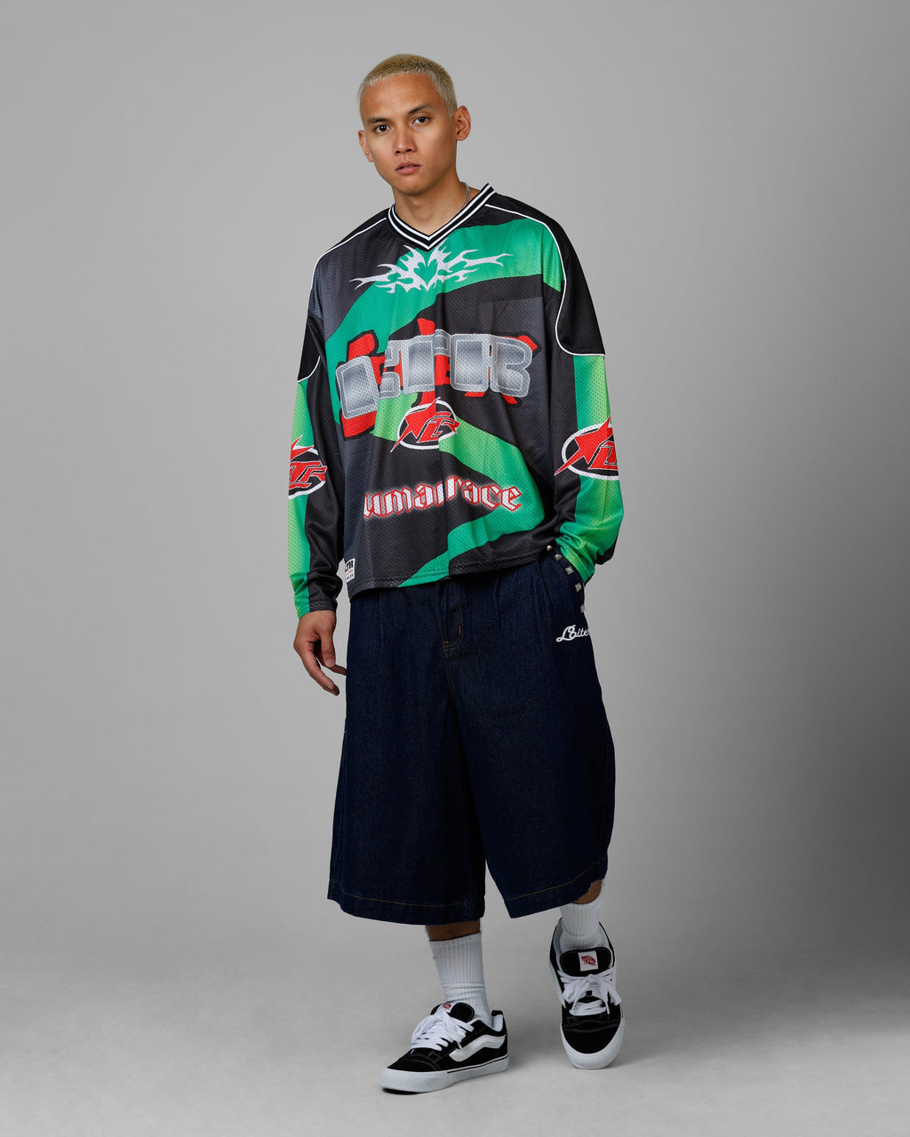 Loiter 3 Quarter Shorts Dark Indigo